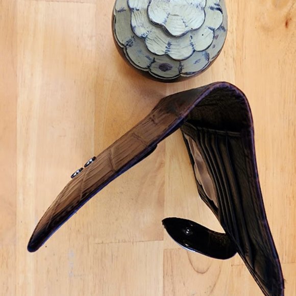 Brighton Wallet Brown Croc Embossed Leather - Picture 9 of 11